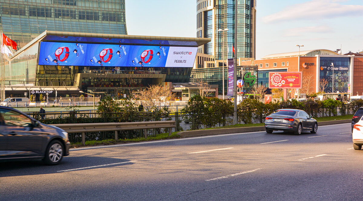 Türkiye’nin en yüksek binası Sapphire’in AVM’si kapandı 2 Türkiye’nin en yüksek binası Sapphire’in AVM’si kapandı