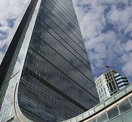 Türkiye’nin en yüksek binası Sapphire’in AVM’si kapandı