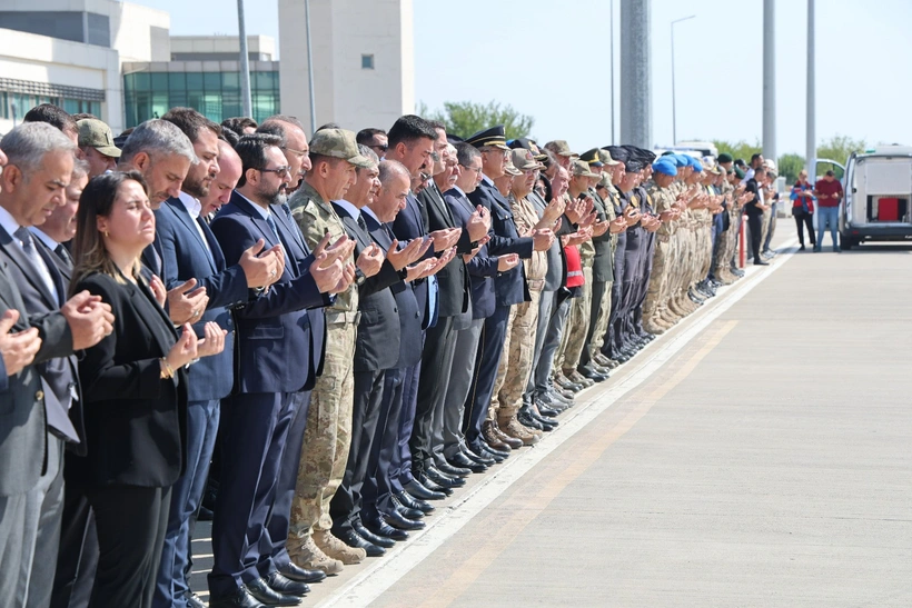 Tunceli’de şehit olan 4 asker memleketlerine uğurlandı 5 Tunceli’de şehit olan 4 asker memleketlerine uğurlandı