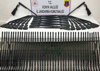 Türkiye genelinde kaçakçılara operasyon: 2 bin 511 silah ele geçirildi