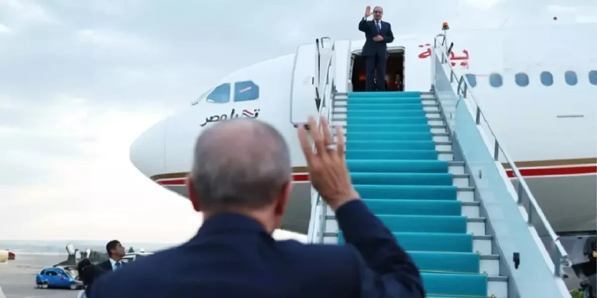 Sisi'nin Türkiye'ye gelişi de gidişi de olay oldu 3 Sisi'nin Türkiye'ye gelişi de gidişi de olay oldu