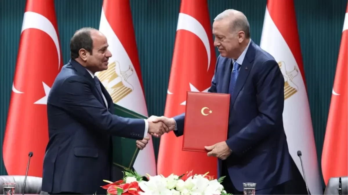 ‘Rabia’ unutuldu: Sisi’yle Beştepe’de samimi poz