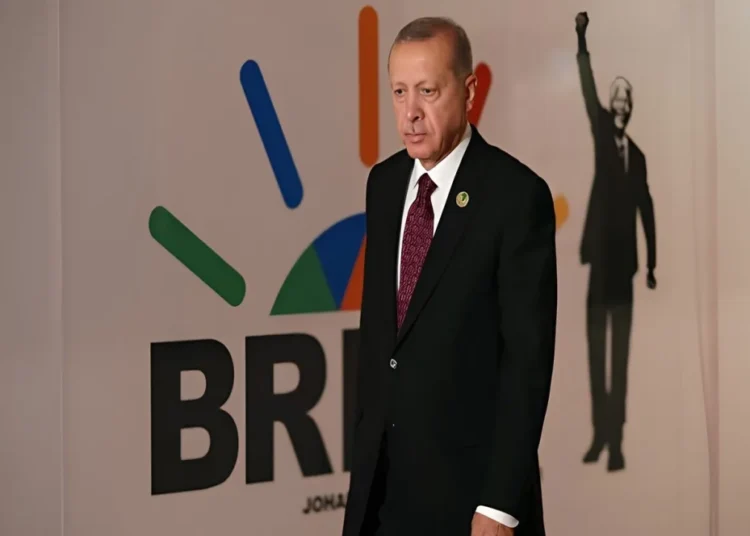 Taha Akyol yazdı l Batı yerine BRICS mi?