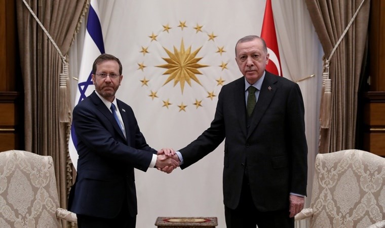 Cumhuriyet gazetesi, Erdoğan’ın U dönüşlerini derledi