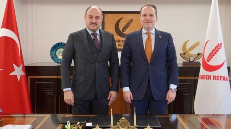 Erbakan'dan Gülpınar'a: Kendileri için zübük ifadelerini kullanan bir yapıya giderse diyecek bir şey yok! 3 Erbakan'dan Gülpınar'a: Kendileri için zübük ifadelerini kullanan bir yapıya giderse diyecek bir şey yok!