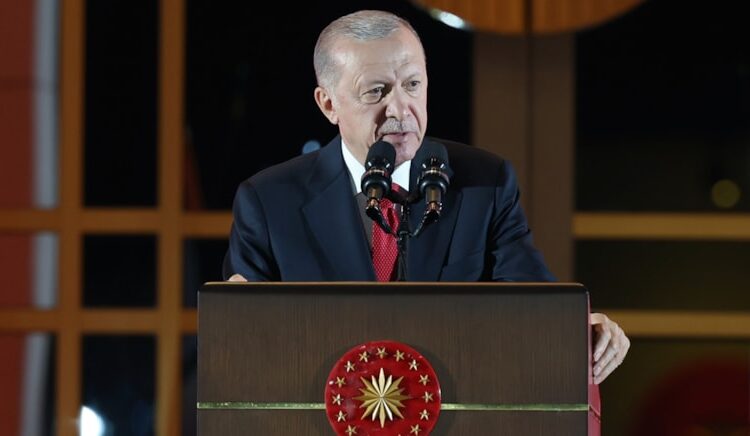 Erdoğan 12 ilin valisini görevden aldı 1 Erdoğan 12 ilin valisini görevden aldı