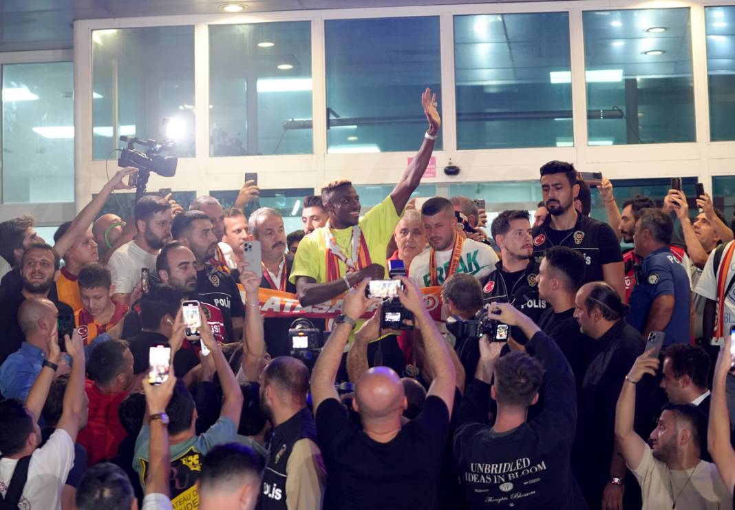 Galatasaray'dan gelmiş geçmiş en büyük transfer 3 Galatasaray'dan gelmiş geçmiş en büyük transfer