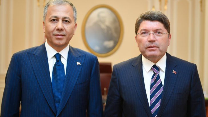 Halim Yılmaz yazdı l İçişleri ve Adalet Bakanı’nın altı mı oyuluyor?