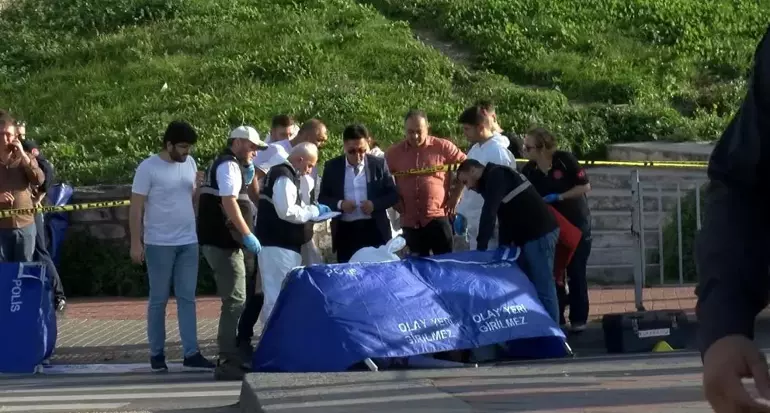 Babası, cani oğlunu tüm detaylarıyla anlattı: Odasında insanı korkutan şeytani figürler vardı! 8 Babası, cani oğlunu tüm detaylarıyla anlattı: Odasında insanı korkutan şeytani figürler vardı!
