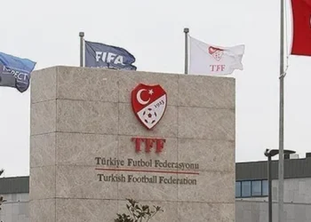 TFF'den 'altyapı' kararı: Bahisçi futbolcuların boşluğu doldurulacak 5 Cinsel ilişki görüntüleri çıkan hakem ve gözlemciye ömür boyu men