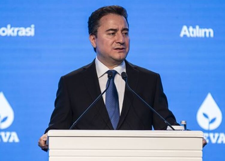 DEVA lideri Babacan'dan "açıklayın şu listeyi" çağrısı 1 Ali Babacan: Esenyurt’ta elinden belediyesini aldığınız CHP değil, millet