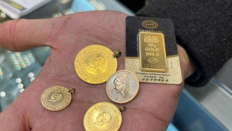 Gram altın fiyatı 3 bin lirayı aştı 2 Gram altın fiyatı 3 bin lirayı aştı