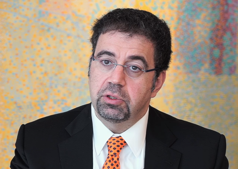 Daron Acemoğlu'nun eşi, eski bakanın kızı çıktı 4 Daron Acemoğlu'nun eşi, eski bakanın kızı çıktı