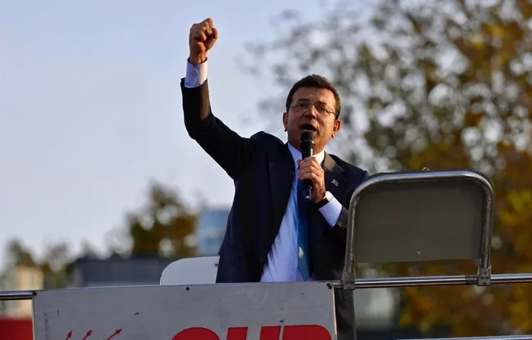 Ekrem İmamoğlu: Seçimde bükemediğiniz bileği böyle eğemezsiniz