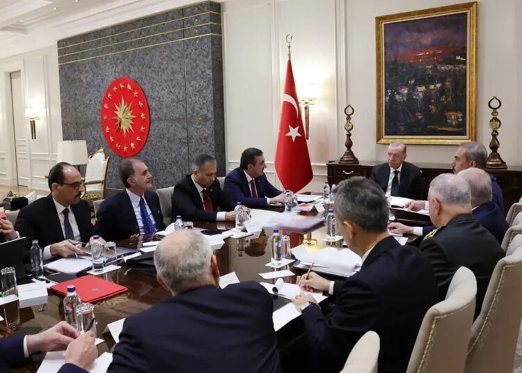 Erdoğan başkanlığında güvenlik toplantısı yapıldı