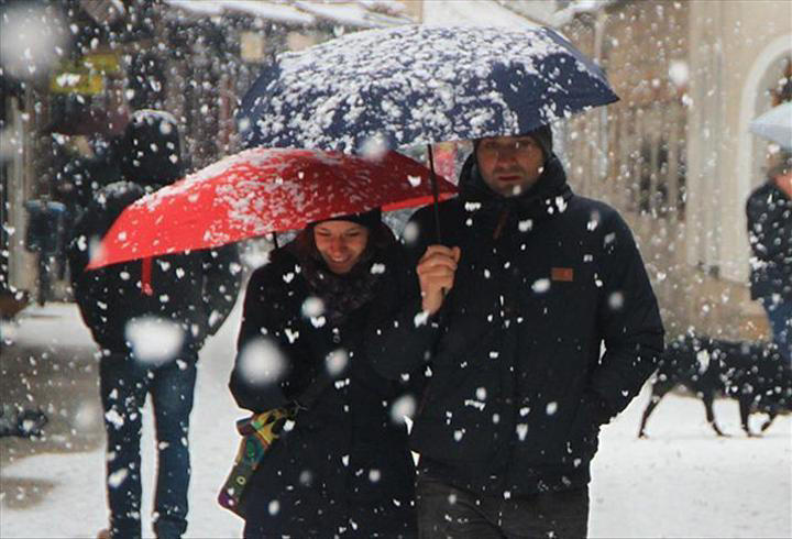 Kışlıkları çıkarma vakti geldi; havalar daha da soğuyacak
