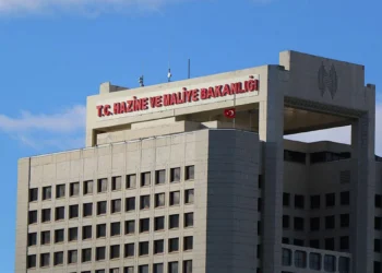 Hazine ve Maliye Bakanlığı 5 milyon lira üstü vergi borcu olan firmaları ifşa etti