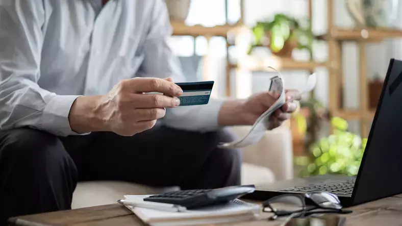 7 bin lira üzeri alışverişi kartla yapmayana 5 bin TL ceza!