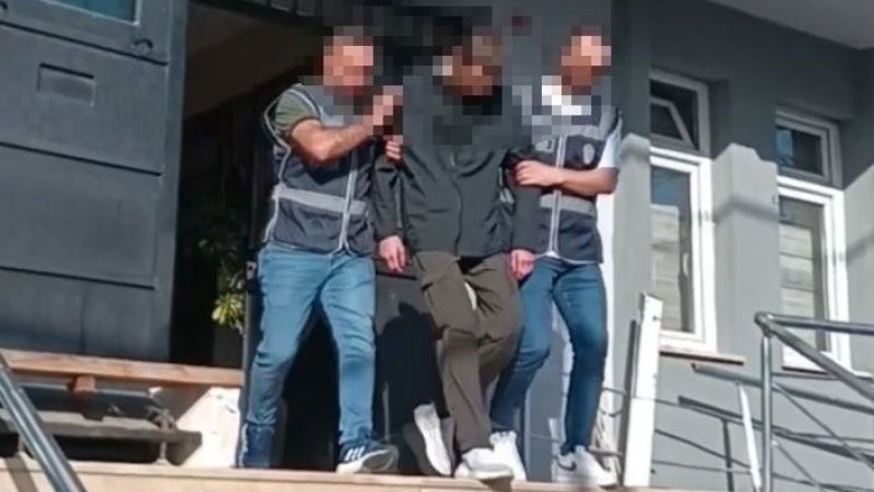 Önüne gelene bıçakla saldıran yabancı uyruklu: Bilgisayar oyununun etkisinde kaldım! 4 Önüne gelene bıçakla saldıran yabancı uyruklu: Bilgisayar oyununun etkisinde kaldım!