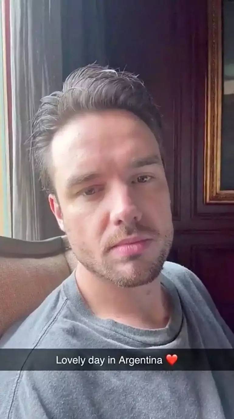 Ünlü şarkıcı Liam Payne, kaldığı otelin balkonundan düşerek hayatını kaybetti! 6 Ünlü şarkıcı Liam Payne, kaldığı otelin balkonundan düşerek hayatını kaybetti!
