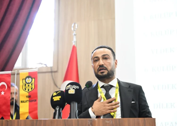 Yeni Malatyaspor'dan açıklama: Depremden etkilendik, ligden çekilmek istiyoruz 1 Yeni Malatyaspor’dan açıklama: Depremden etkilendik, ligden çekilmek istiyoruz