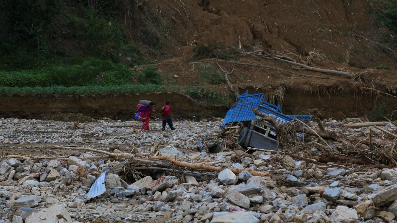 Nepal’de sel ve heyelanlarda ölenlerin sayısı 241’e yükseldi