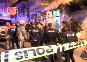 Anne ve bebeğin öldüğü komşuların kötü kokudan rahatsız olmasıyla ortaya çıktı