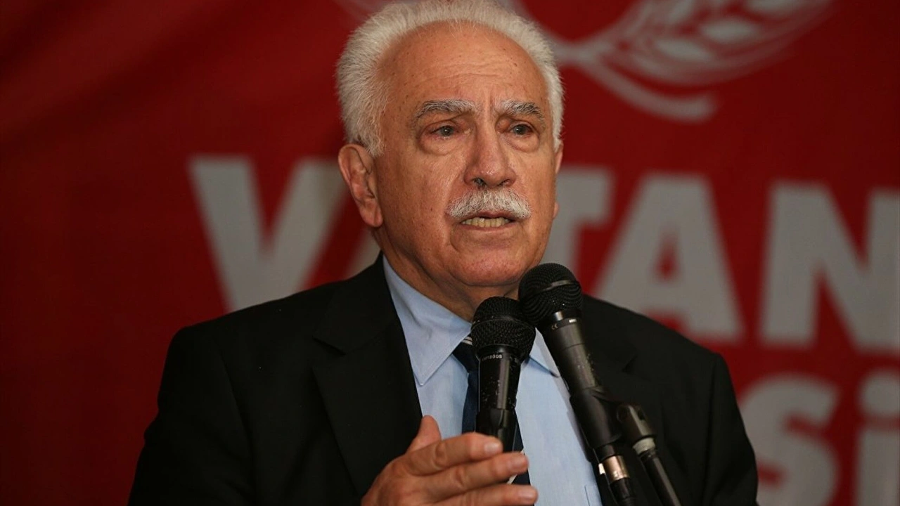 Perinçek’ten Gülen’e: Allah taksiratını affetsin! 3 Perinçek’ten Gülen’e: Allah taksiratını affetsin!