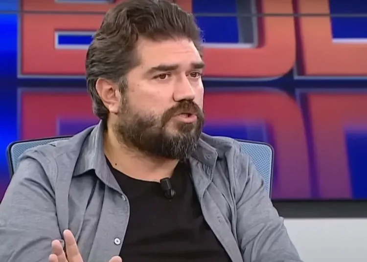 Rasim Ozan Kütahyalı: Genel af Türkiye'yi rahatlatır, umut olur 1 Rasim Ozan Kütahyalı: Genel af Türkiye’yi rahatlatır, umut olur