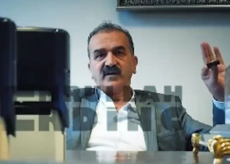 Savcıyı makamında tehdit etmişlerdi; 9 kişi gözaltına alındı 1 Savcıyı makamında tehdit etmişlerdi; 9 kişi gözaltına alındı