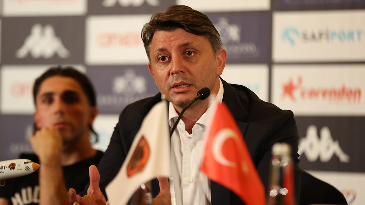 Acun Ilıcalı'nın sağ kolu, görevinden ayrıldı