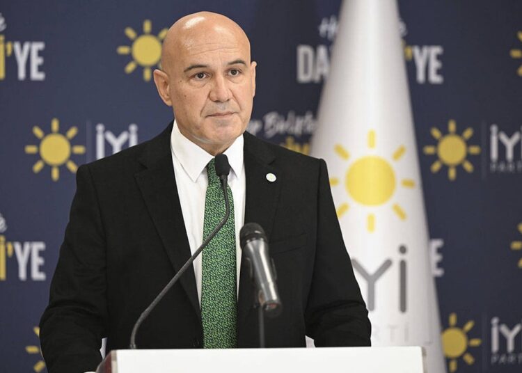 İYİ Partili Turhan Çömez: Katledilen bebek 12'den çok daha fazla 1 İYİ Partili Turhan Çömez: Katledilen bebek 12’den çok daha fazla
