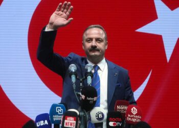 Yavuz Ağıralioğlu partisinin ilk tanıtımı yaptı, Bahçeli’ye yüklendi