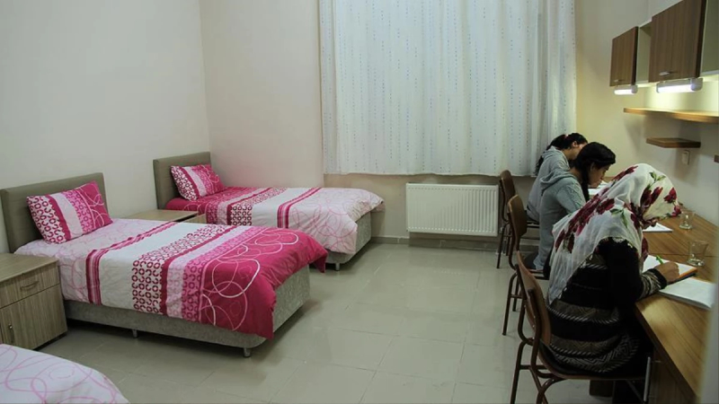 Kasten işlenen suçtan dolayı bir yıl ve daha fazla ceza alanlar yurtlarda kalamayacak 2 Kasten işlenen suçtan dolayı bir yıl ve daha fazla ceza alanlar yurtlarda kalamayacak