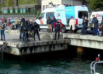Sarıyer’de denize düşen iki kişi kayboldu