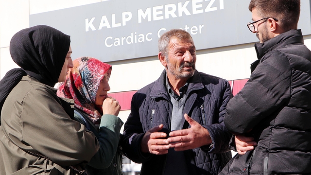 Afganlının boğazından bıçakladığı 16 yaşındaki Erzurumlu Ahmet Efe hayatını kaybetti 4 Afganlının boğazından bıçakladığı 16 yaşındaki Erzurumlu Ahmet Efe hayatını kaybetti