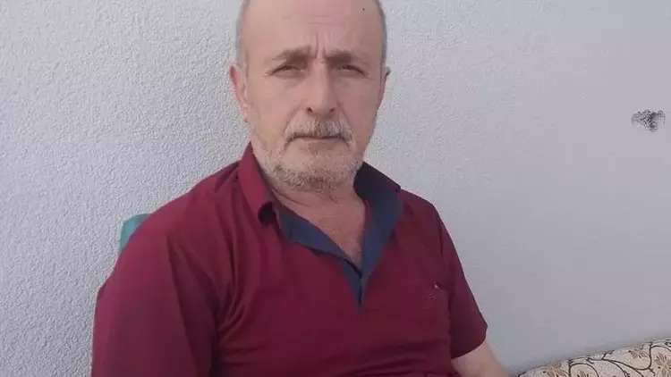 Kestiği ağacın altında kalan adam hayatını kaybetti 1 Kestiği ağacın altında kalan adam hayatını kaybetti