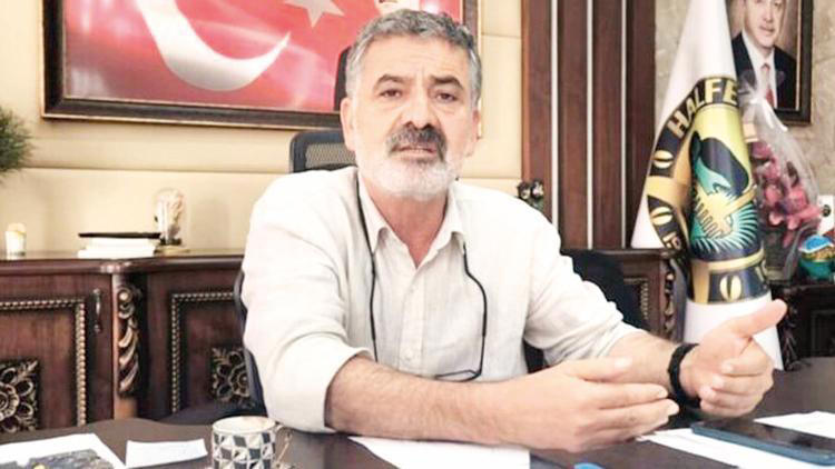 Ahmet Hakan: Yerlerine kayyum atananlara, seçimden önce mi, seçimden sonra mı ceza verilmiş? 4 Ahmet Hakan: Yerlerine kayyum atananlara, seçimden önce mi, seçimden sonra mı ceza verilmiş?