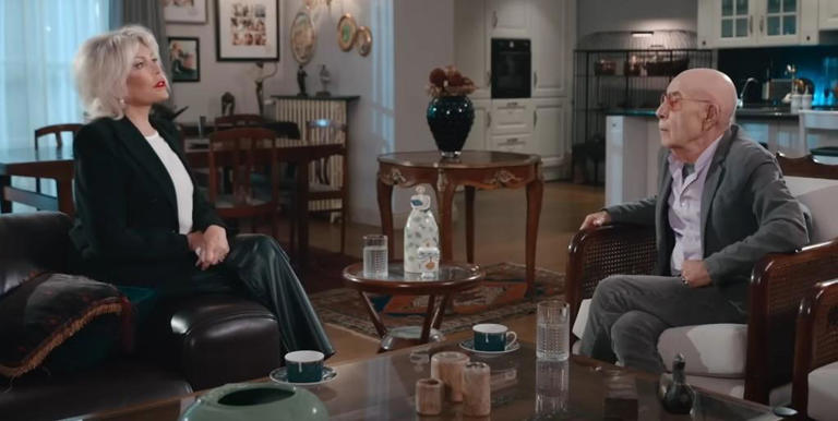 Ajda Pekkan yıllar sonra anlattı: Zeki Müren’in sinirli halini görmemeliydim 2 Ajda Pekkan yıllar sonra anlattı: Zeki Müren’in sinirli halini görmemeliydim