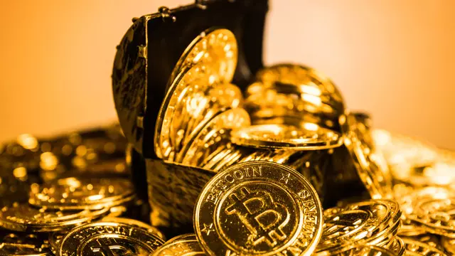 Trump’ın kazanmasından bu yana Bitcoin’de yükseliş, altında düşüş sürüyor 2 Trump’ın kazanmasından bu yana Bitcoin’de yükseliş, altında düşüş sürüyor