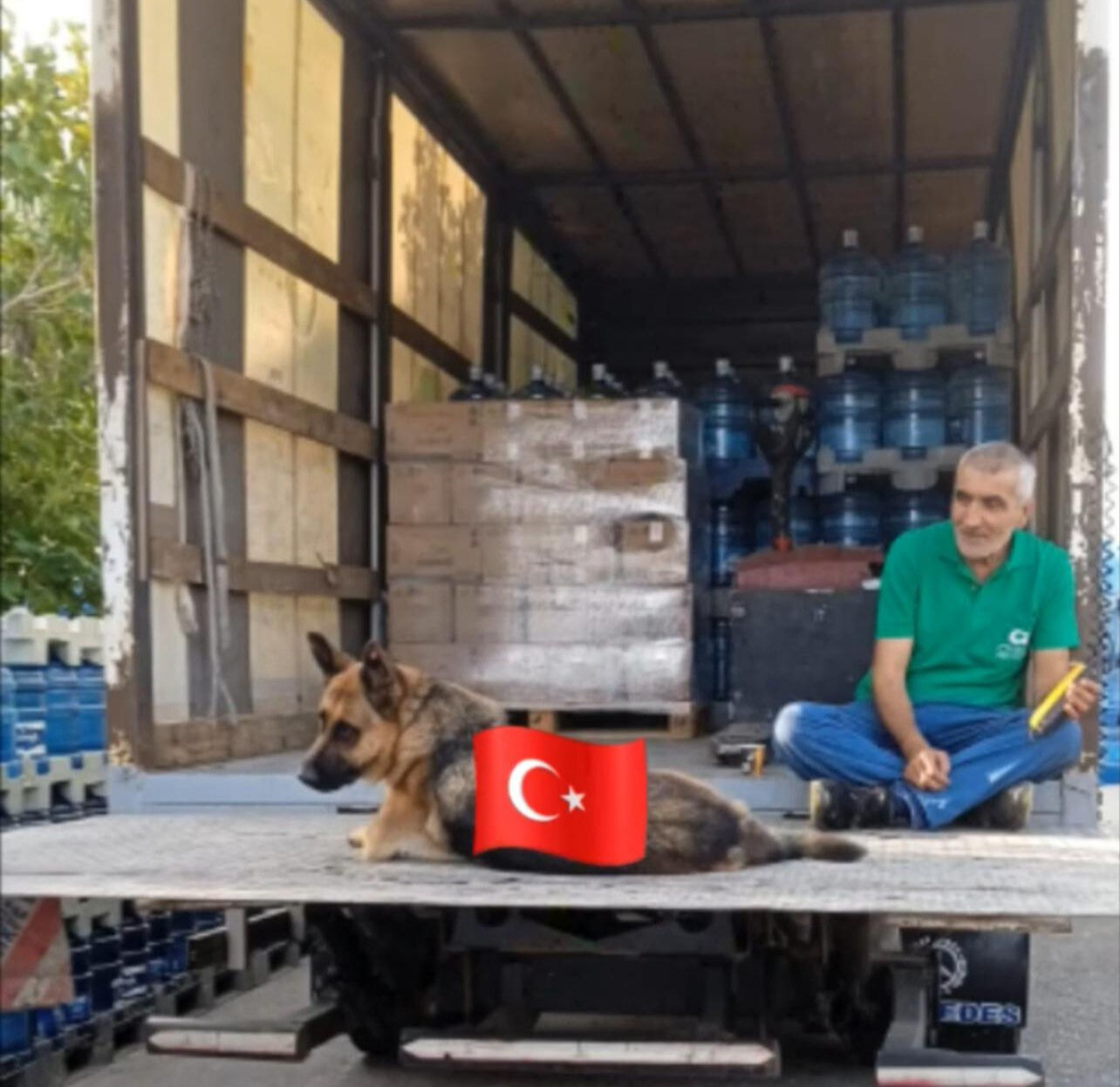 İşte yakınlarından 7 kişiyi katledip intihar eden Bahtiyar Aladağ! 4 İşte yakınlarından 7 kişiyi katledip intihar eden Bahtiyar Aladağ!
