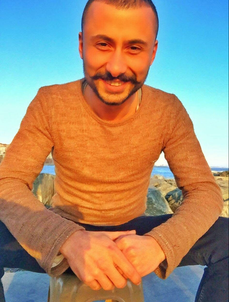 İşte yakınlarından 7 kişiyi katledip intihar eden Bahtiyar Aladağ! 7 İşte yakınlarından 7 kişiyi katledip intihar eden Bahtiyar Aladağ!
