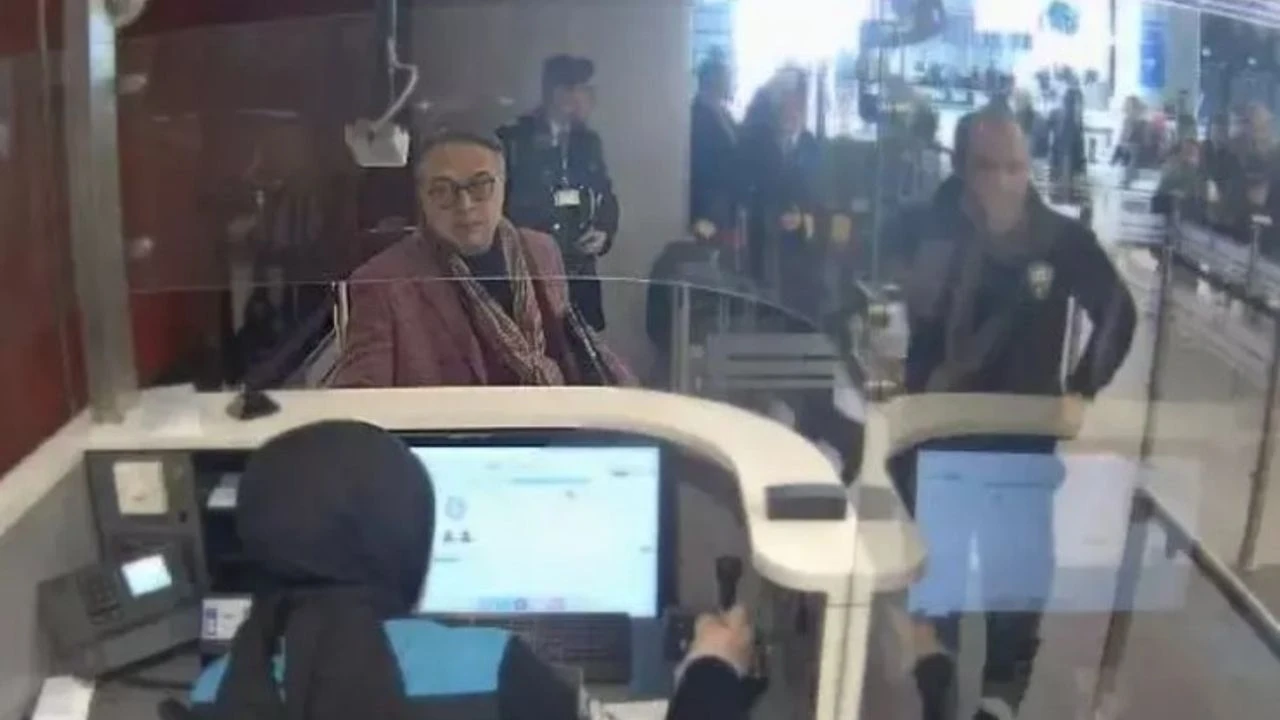 Havaalanında gözaltına alınan Barbaros Şansal, serbest bırakıldı 2 Havaalanında gözaltına alınan Barbaros Şansal, serbest bırakıldı