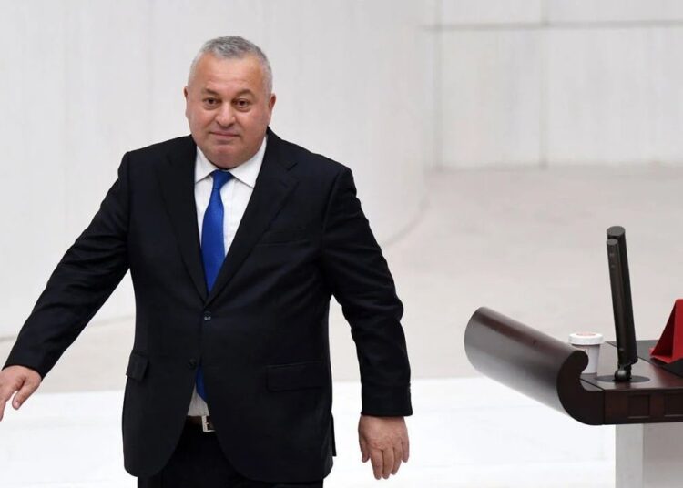 Demokrat Parti’den istifa eden Cemal Enginyurt: 1-2 ay seyredeceğiz