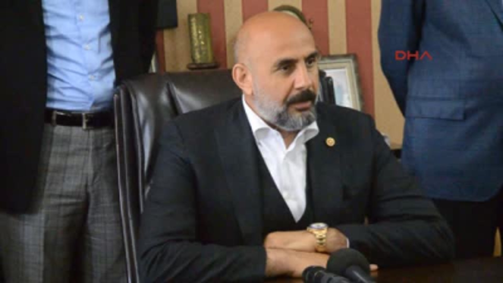 AK Partili eski vekile vize şoku! Sığınma başvurusu yaptığı gerekçesiyle reddedildi 2 AK Partili eski vekile vize şoku! Sığınma başvurusu yaptığı gerekçesiyle reddedildi