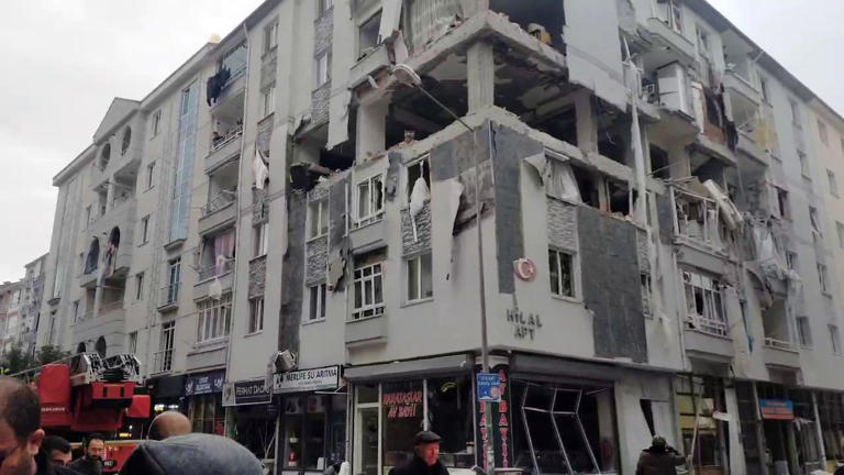 Çorum’daki patlamada 1 kişi hayatını kaybetti, çok sayıda yaralı