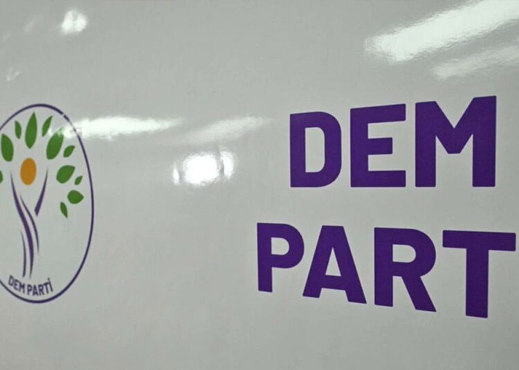 DEM Parti'den iktidar ve muhalefete 4 başlıkta çağrı 1 DEM Parti’den iktidar ve muhalefete 4 başlıkta çağrı