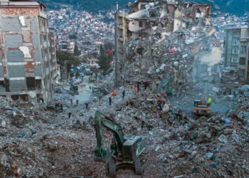 Suna Yaman yazdı I Türkiye’nin deprem gerçeği: On binlerce can kaybı bile ders olmuyor