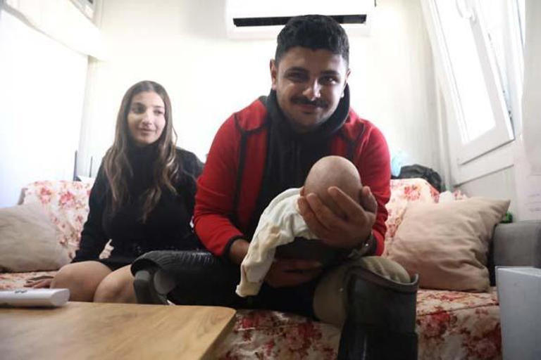 Depremde 2 bacağını kaybetti, protez bacakları ile hayata yeniden tutundu 5 Depremde 2 bacağını kaybetti, protez bacakları ile hayata yeniden tutundu