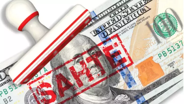 Kalpazanlar iş başında: Sahte dolarlar para sayma makinesinde bile anlaşılmıyor 2 Kalpazanlar iş başında: Sahte dolarlar para sayma makinesinde bile anlaşılmıyor